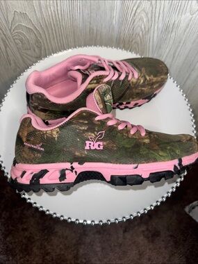 Realtree Pink and Green Camo Sneakers